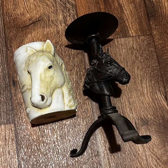 💙🩷Horse candle holder and candle - Picture 2 of 4